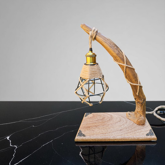 Luminaire en bois flotté