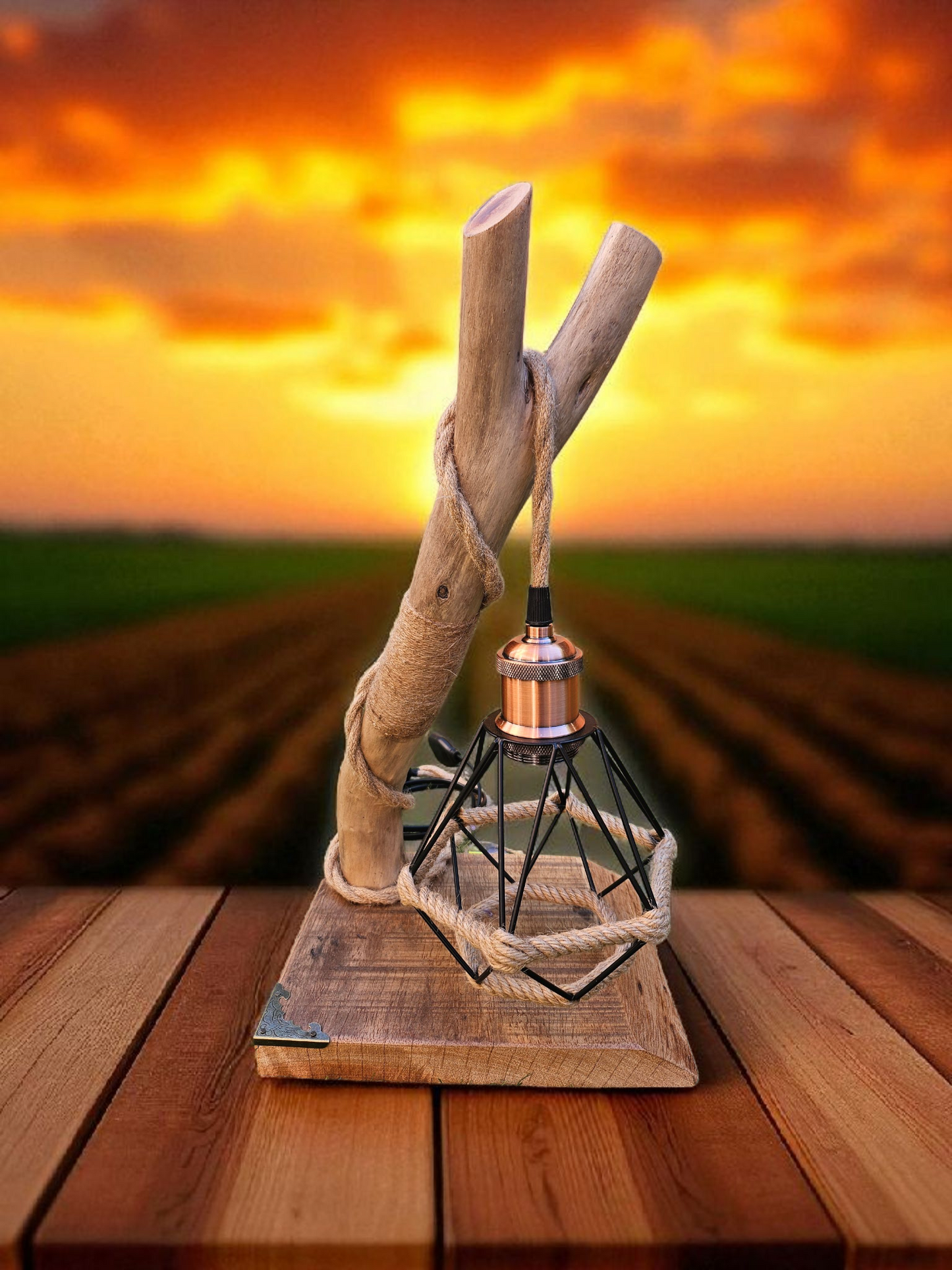 Lampe en bois flotté